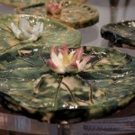 阴影数字，陶瓷有和机玻璃， 2010 