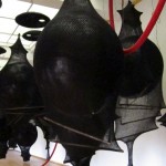 Karin van Dam, ”在城市安诺旅行“，混合媒介, 毛线，竹子，气球，尺寸可变, 2013