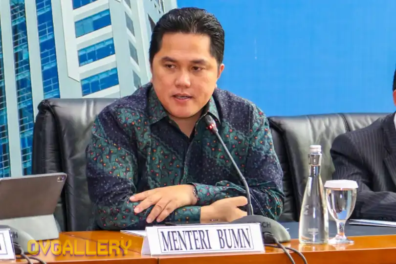 Erick Thohir Berkelakar saat Lampu Lobi Kantor BUMN Padam